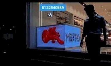 3D LED Retail Showroom display Advertising 8122540589 India LED table cash counter shop